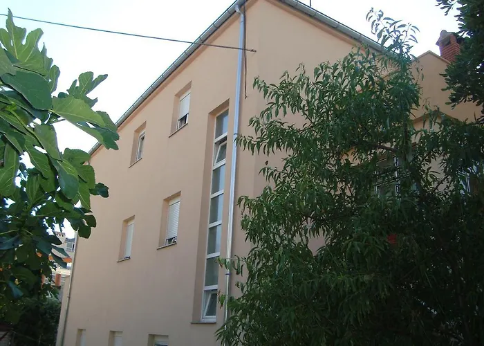 Apartments And Rooms Antonio