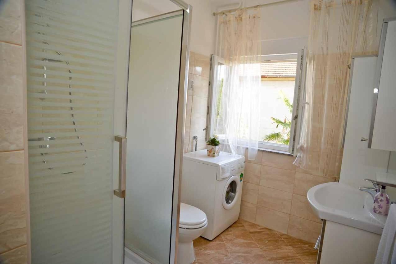 And Antonio Apartment
