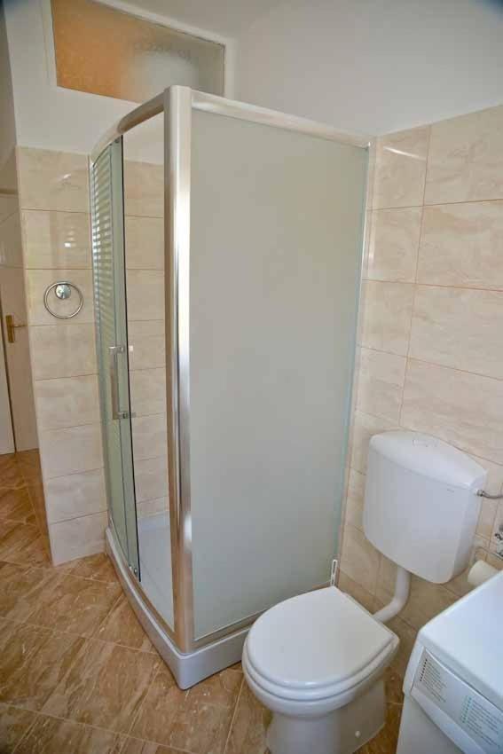 Apartament And Antonio