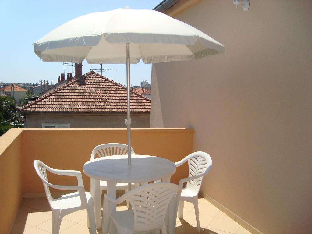 Apartment And Antonio